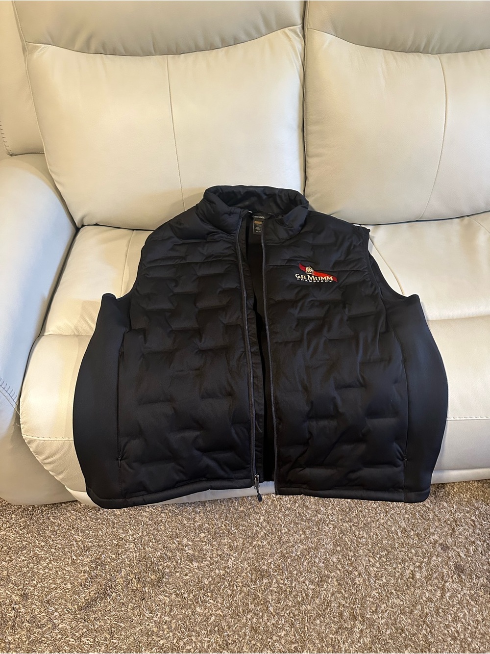 Black Quilted Men’s Vest with GH Mumm logo